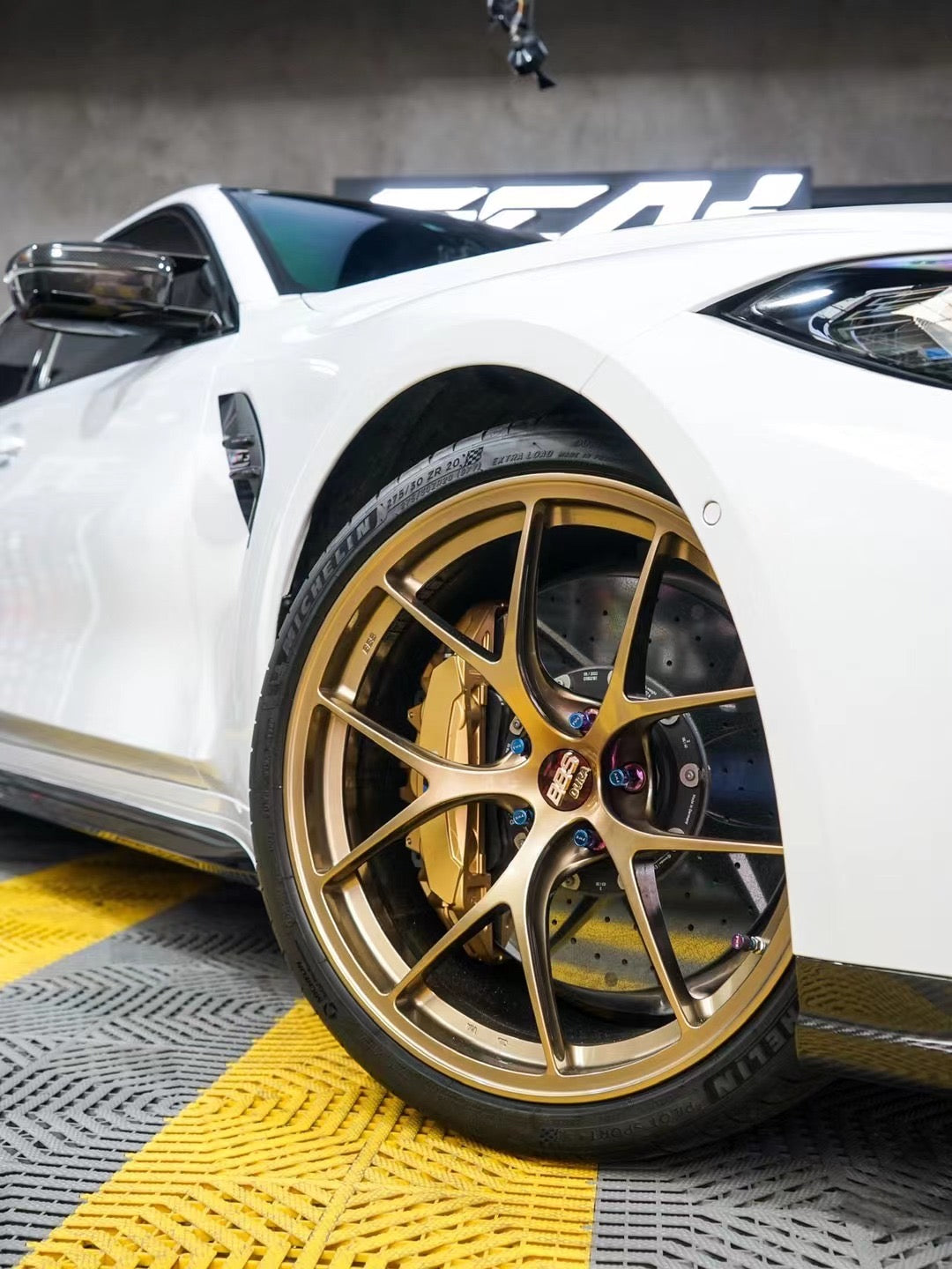 Vinyl Wrap Champion White