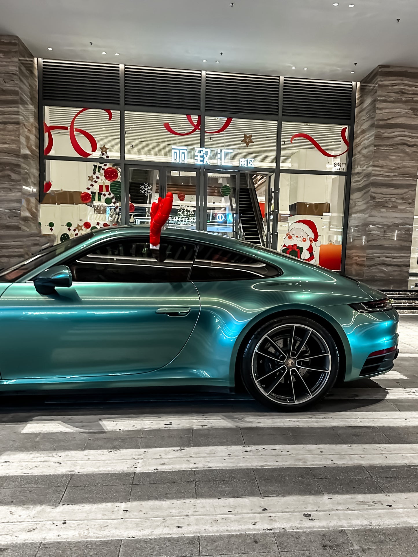 Vinyl Wrap Lane Green For Porsche