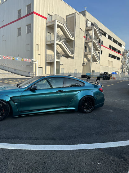Vinyl Wrap In Los Angeles Lane Green For BMW F82
