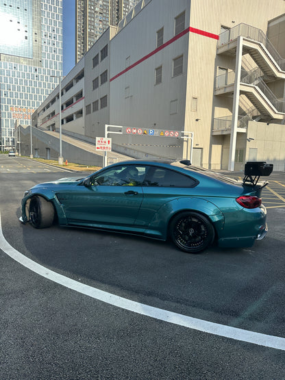Vinyl Wrap In Los Angeles Lane Green For BMW F82
