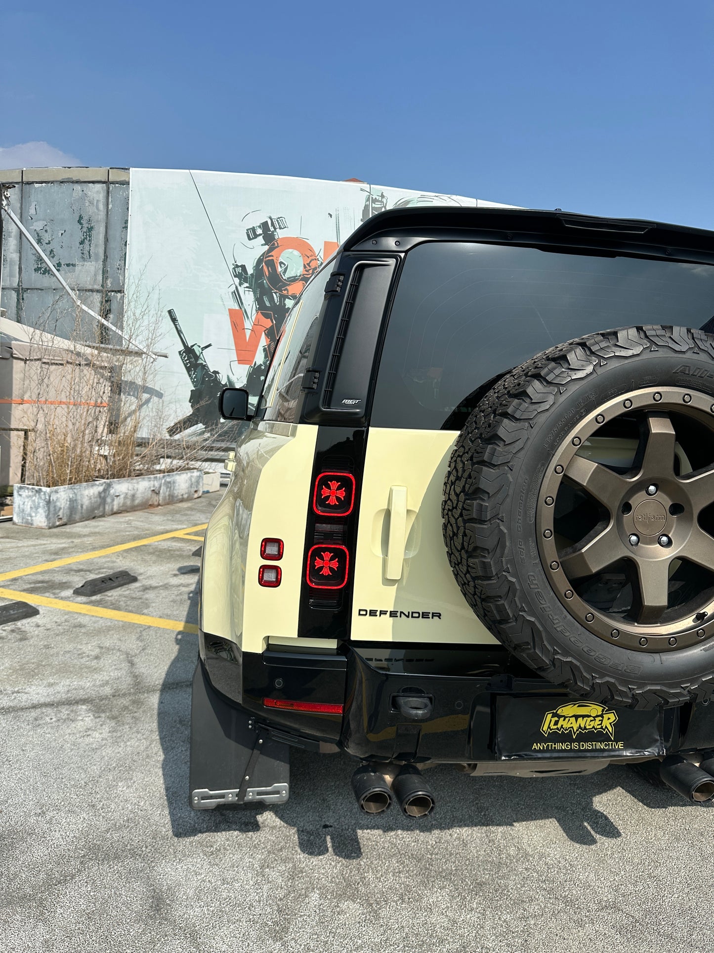 Ichanger Premium Car Wrap Film in Portugal Daisy Yellow For Range Defender
