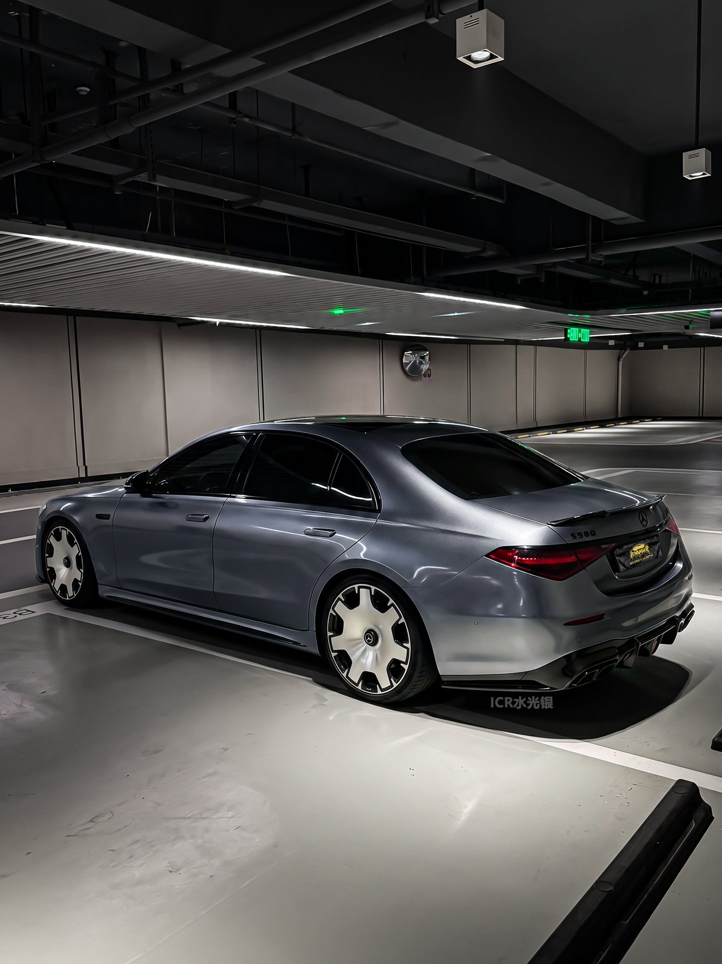 Premium Unique Car Color Vinyl Film Water Silver for Mercedes Benz AMG
