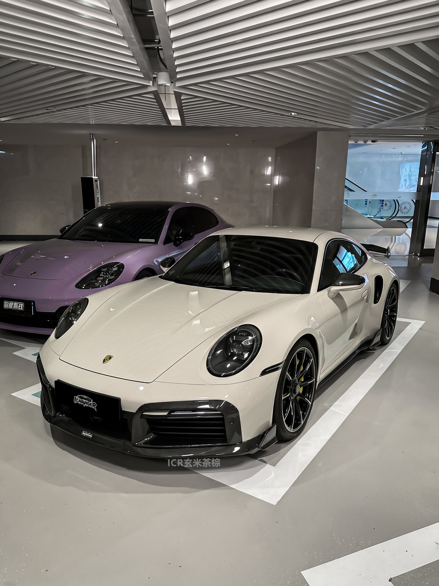 What Warranty for Wrap A Full Car in Los Angeles Tea Brown for Porsche 911
