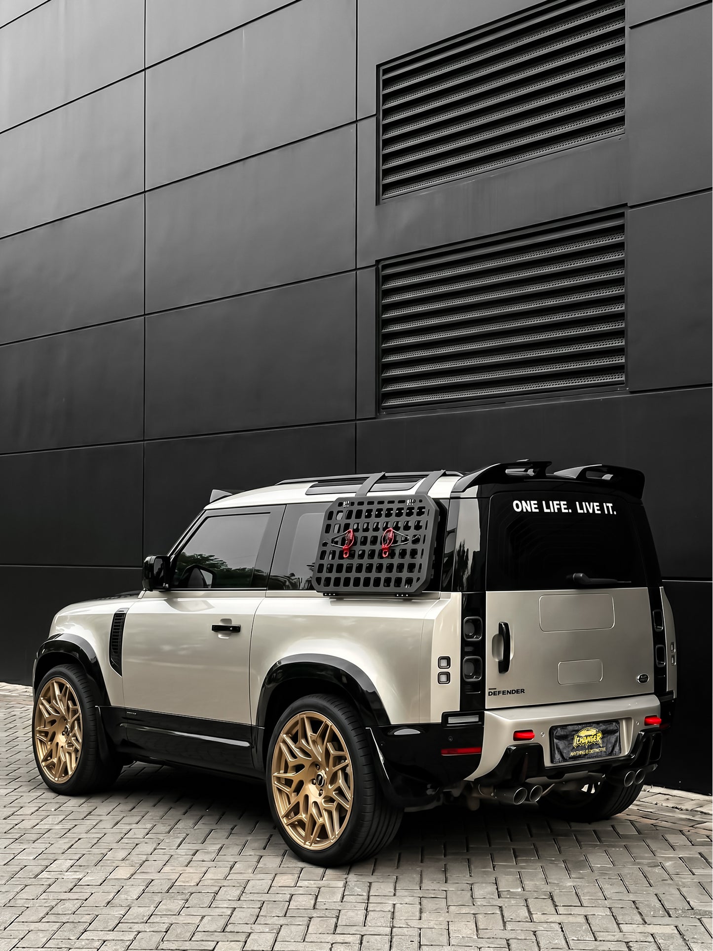 Where Can Wrapp Full Car in New York Super Paint Champagne Gold for Defender