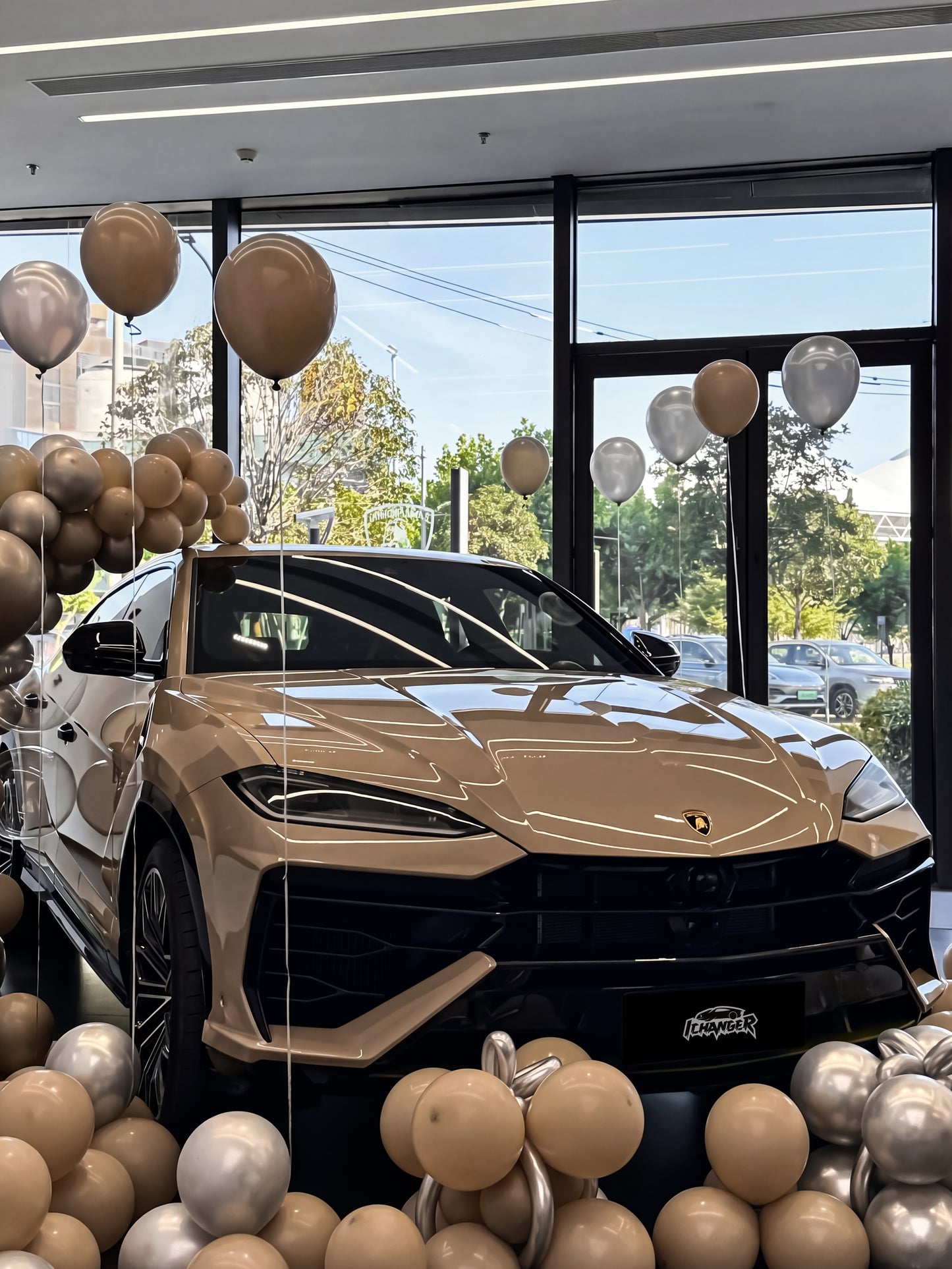 Car Wrapping Film Brand Honey Brown for Lamborgini Urus
