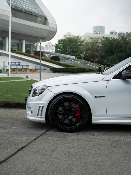 Full Car Color Change in Los Angeles PPF Gloss White for Merecedes Benz C63
