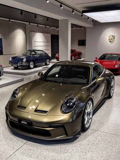 How much Wrapping A Car in Los Angeles Golden Copper for Porsche