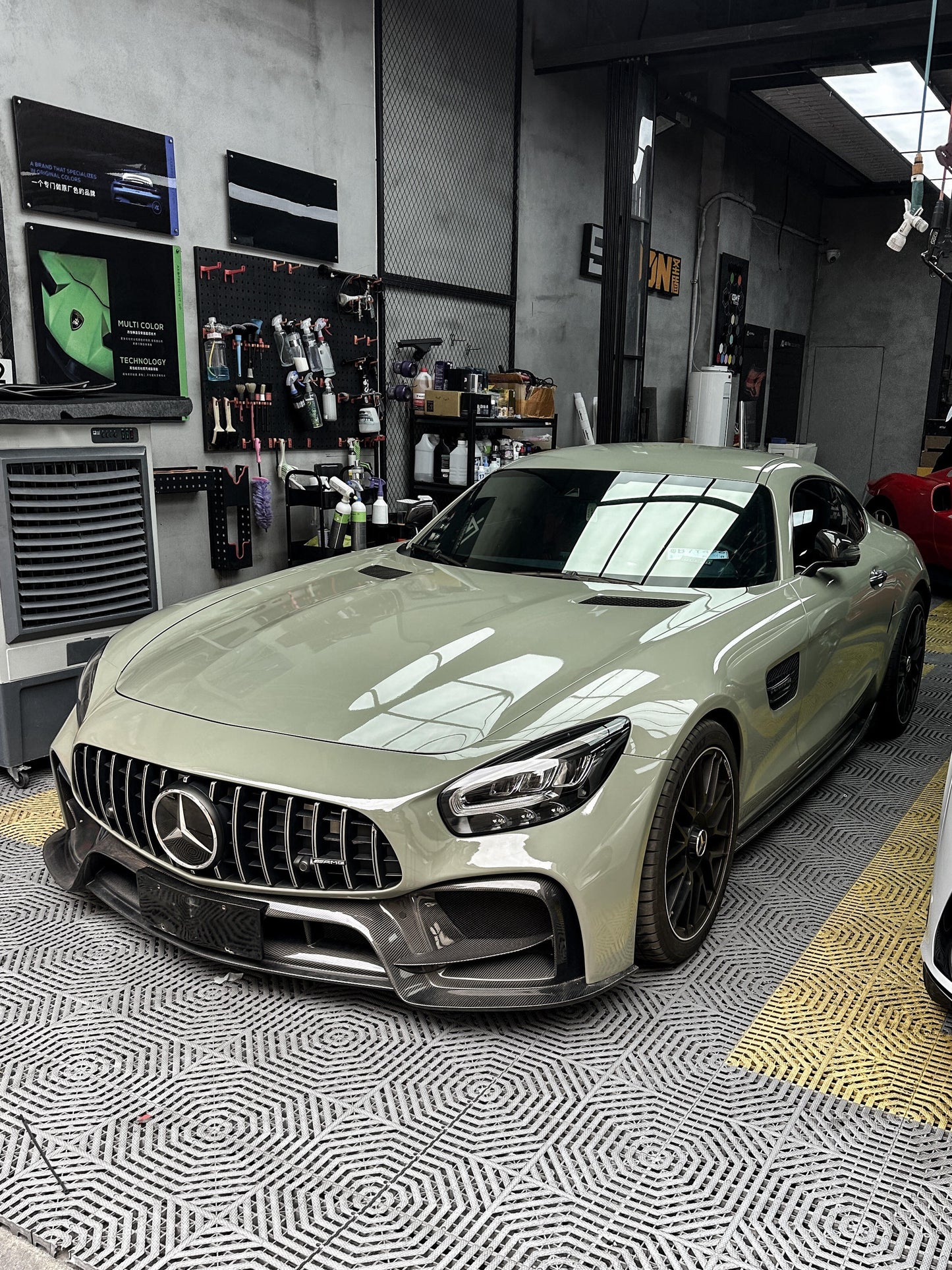 What is the Warranty Premium Vinyl Wrap Khaki Green for Merecedes Benz