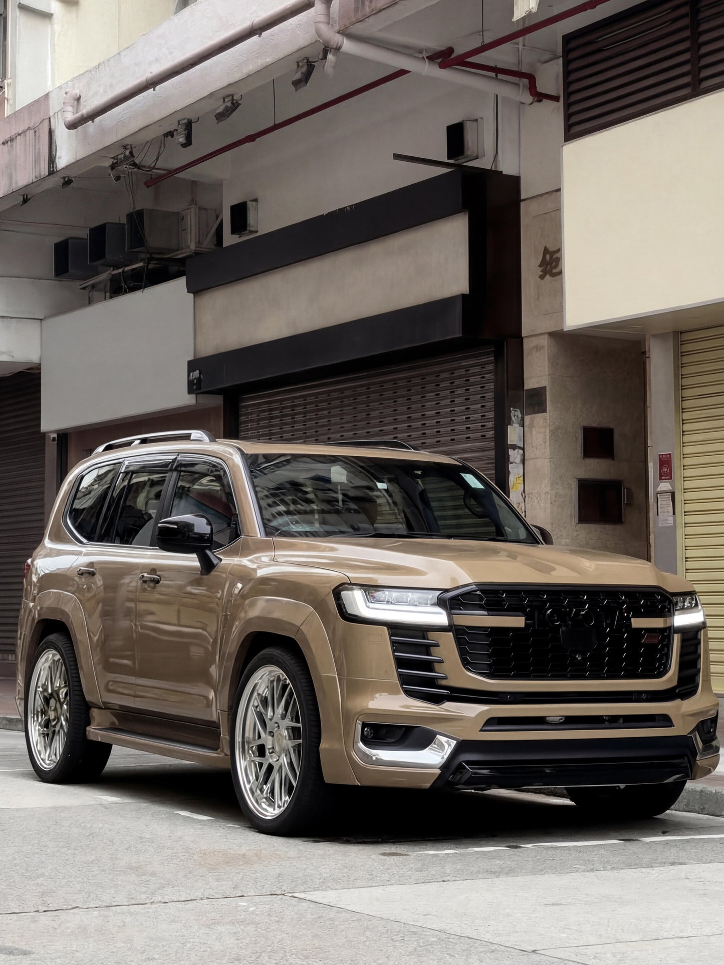 Vinyl Wrap in Miami Filbert Brown