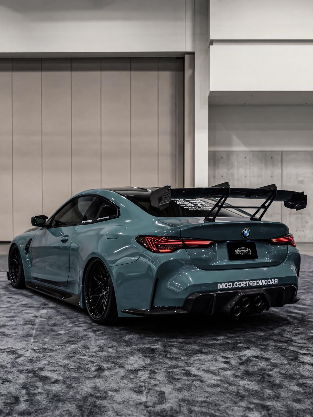 Unique Color Car Vinyl Wrap in New York Salix Grey for BMW M4 G82